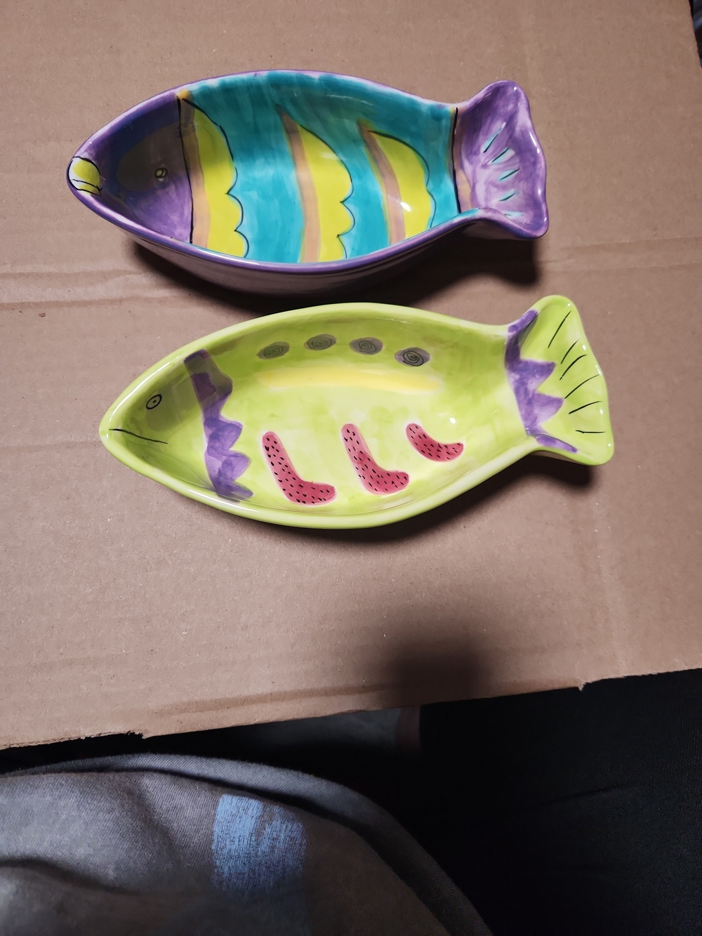 Foreside Home & Garden Bright Yellow & Teal Fish Ceramic Dish Pair